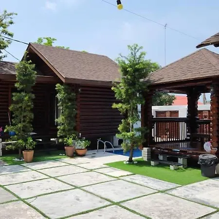 巴厘岛风格住宿 Muar Balinese Resort Exterior photo